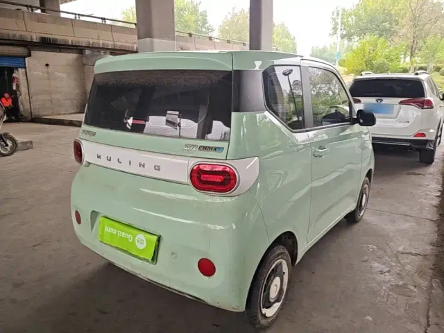 Wuling Hongguang Mini EV — Фото автомобиля 6