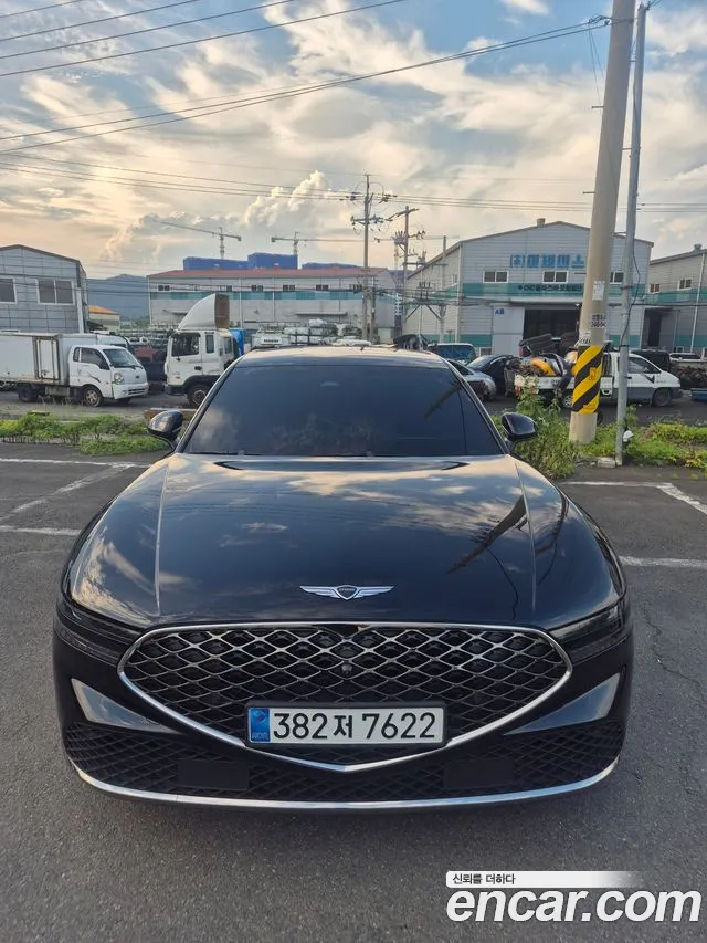 Genesis G90 RS4 — Фото автомобиля 3