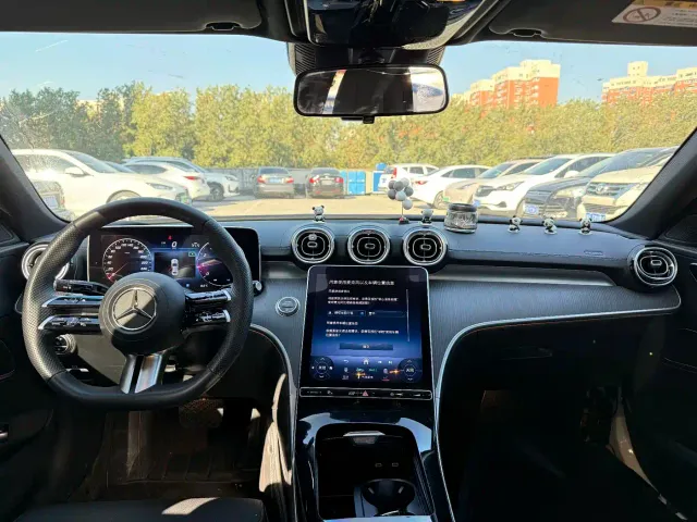 Mercedes-Benz C-Class — Фото автомобиля 11