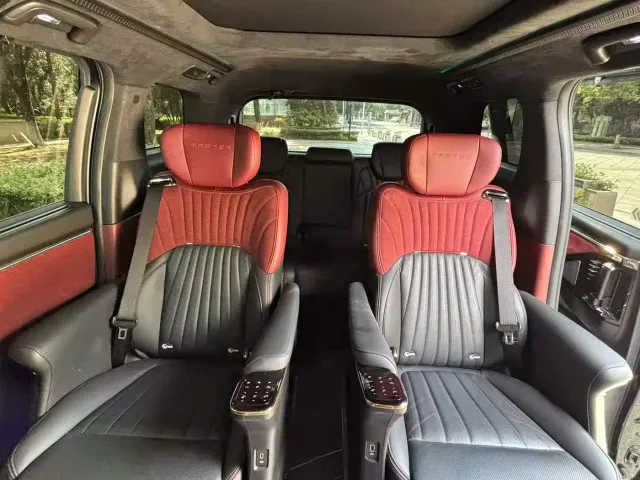 GAC Trumpchi M8 — Фото автомобиля 6
