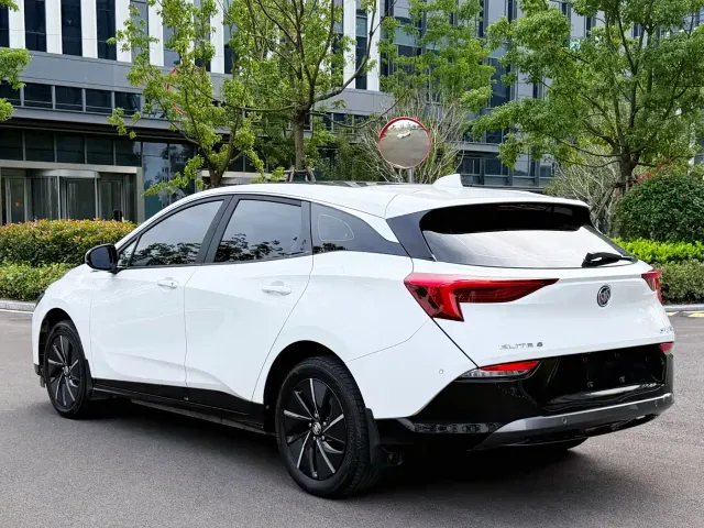 Buick Velite 6 — Фото автомобиля 11