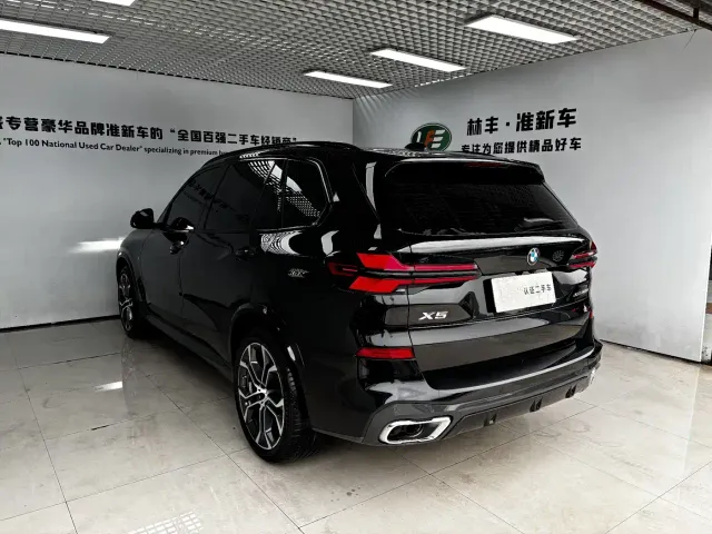 BMW X5 — Фото автомобиля 7