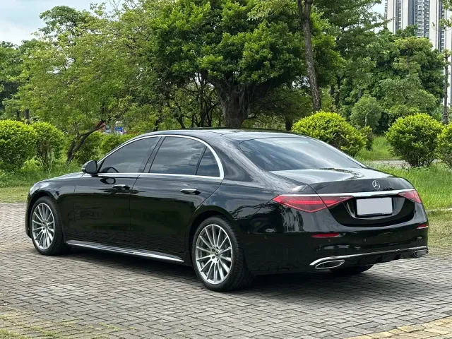 Mercedes-Benz S-Class — Фото автомобиля 4