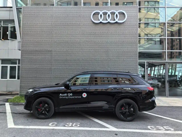 Audi Q6 — Фото автомобиля 7