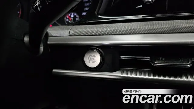 Kia K5 K5 3 поколение 2.0 LPI(Для проката) — Фото автомобиля 16