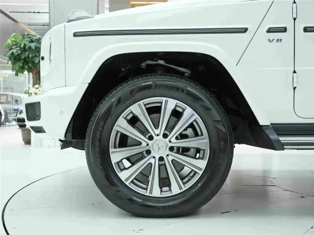 Mercedes-Benz G-Class — Фото автомобиля 18