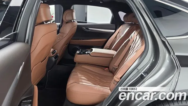 Genesis G80 Бензин 2.5 турбо AWD — Фото автомобиля 4