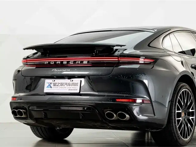 Porsche Panamera — Фото автомобиля 7