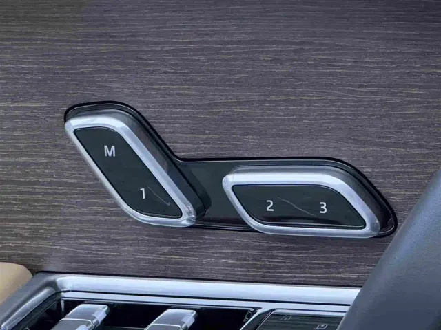 Land Rover Range Rover — Фото автомобиля 18