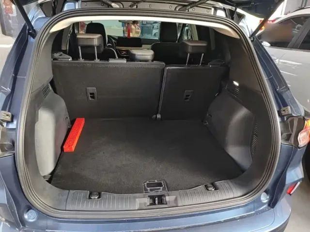 Ford Escape — Фото автомобиля 18