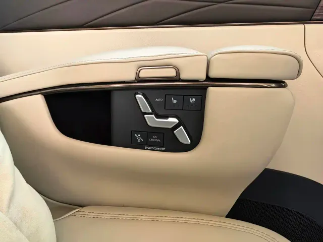 Toyota Vellfire — Фото автомобиля 14