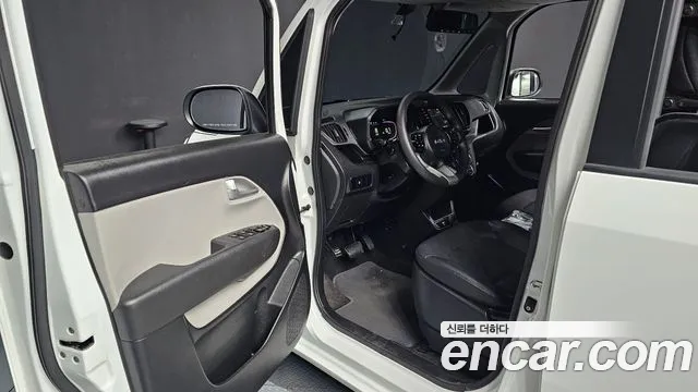 Kia RAY Новый Kia Ray Фургон — Фото автомобиля 10