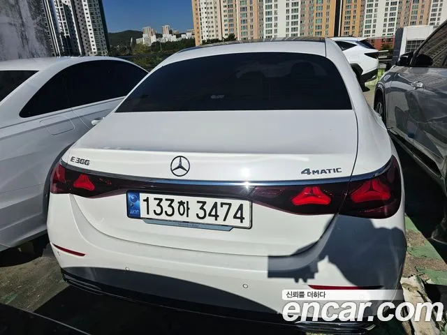 Mercedes-Benz E-Class W214 — Фото автомобиля 2