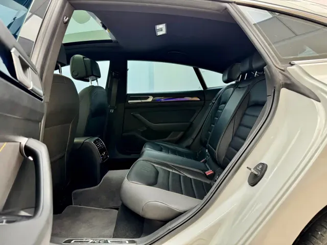 Volkswagen CC — Фото автомобиля 9