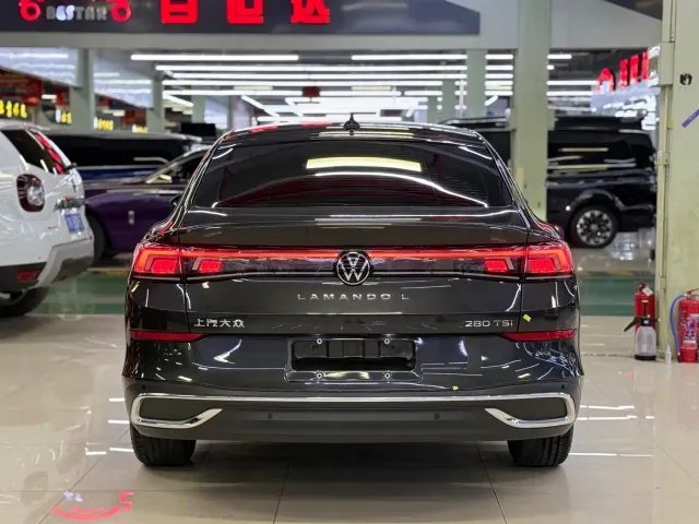 Volkswagen Lamando — Фото автомобиля 5