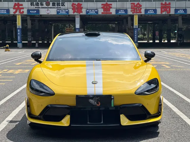 Xiaomi SU7 Ultra — Фото автомобиля 4