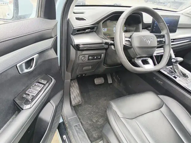Wuling Asta — Фото автомобиля 15