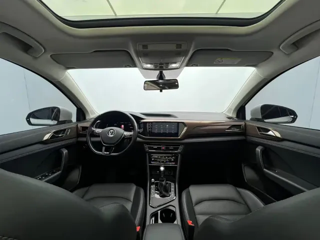 Volkswagen Tharu — Фото автомобиля 9