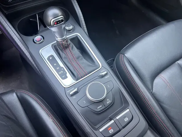 Audi Q2L — Фото автомобиля 10