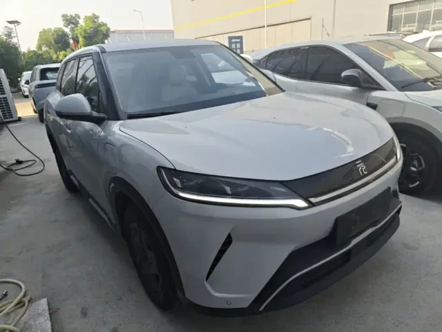 BYD Yuan UP — Фото автомобиля 3