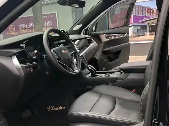 Cadillac XT6 — Фото автомобиля 4