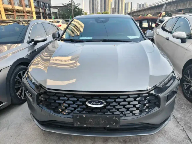 Ford Mondeo — Фото автомобиля 2