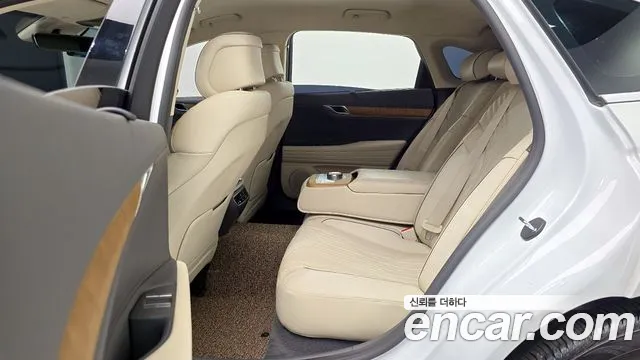 Genesis G80 Бензин 2.5 турбо AWD — Фото автомобиля 5