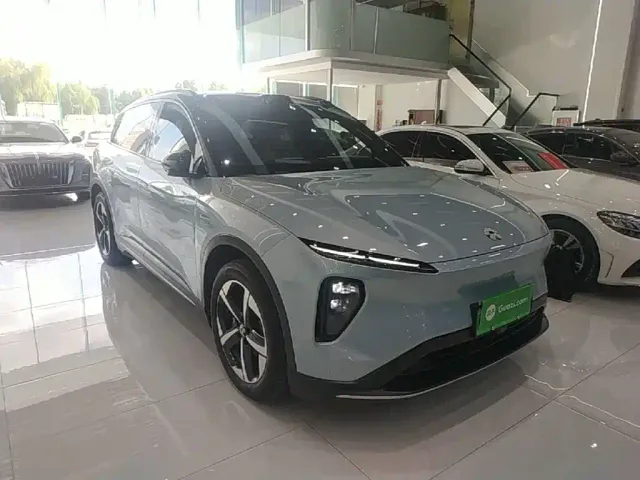 Nio ES6 — Фото автомобиля 21