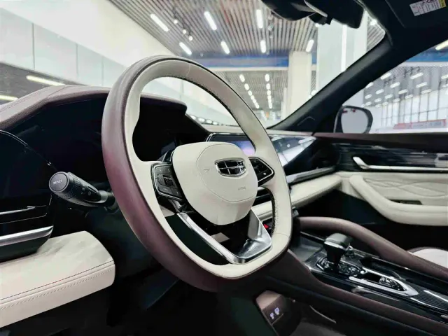 Geely Xingyue L — Фото автомобиля 13