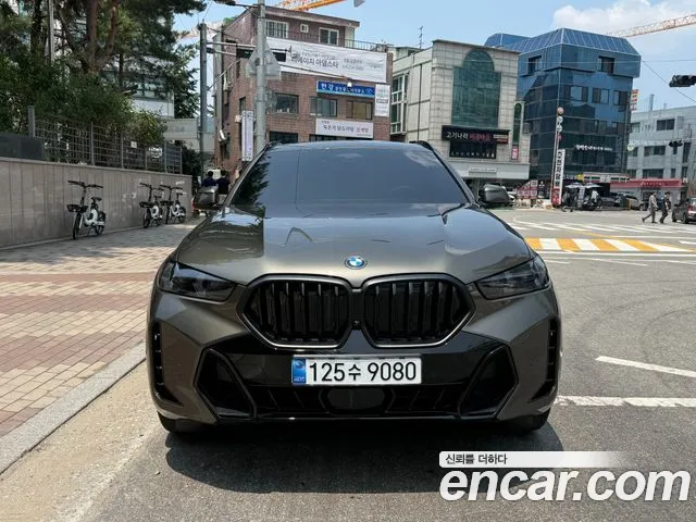 BMW X6 — Фото автомобиля 2