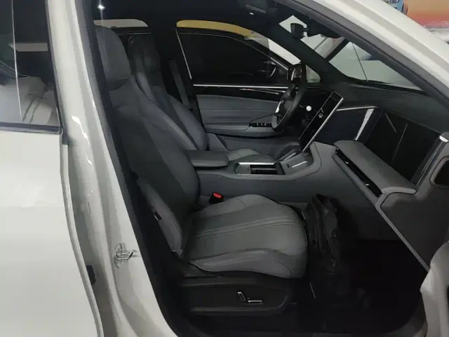 Geely Galaxy L7 — Фото автомобиля 24