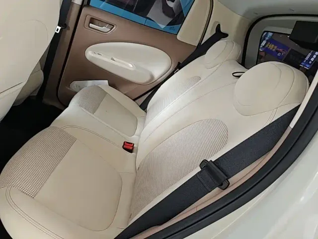 Wuling Hongguang Mini EV — Фото автомобиля 16