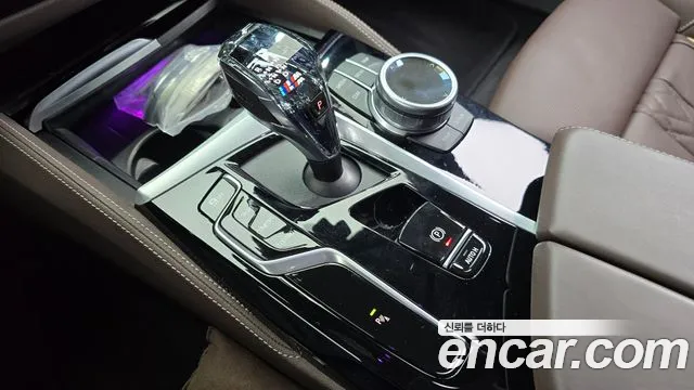 BMW 5 Series G30 — Фото автомобиля 12