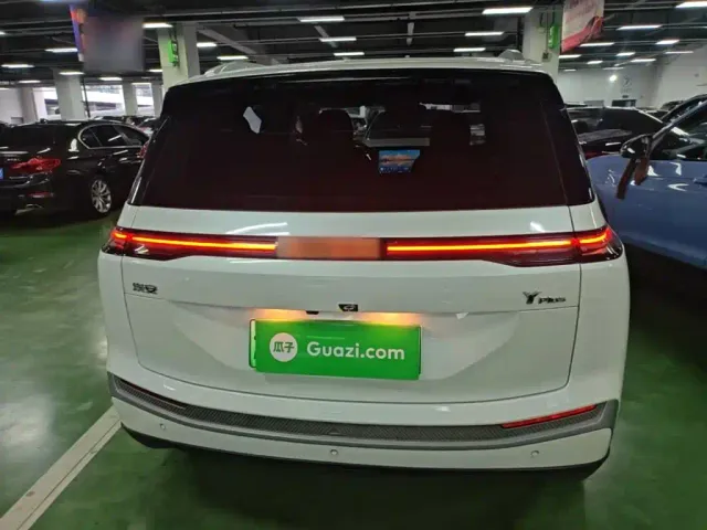 GAC Aion Y — Фото автомобиля 5