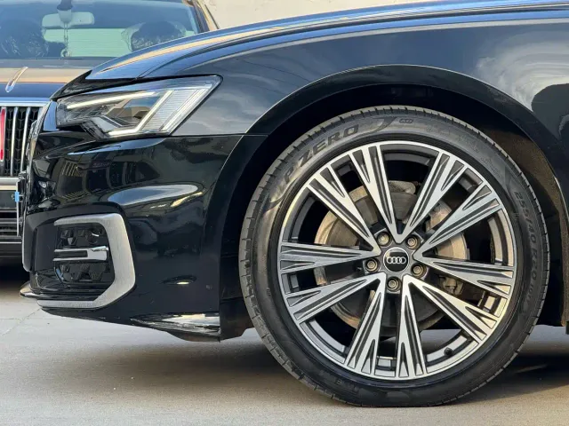 Audi A6L — Фото автомобиля 5