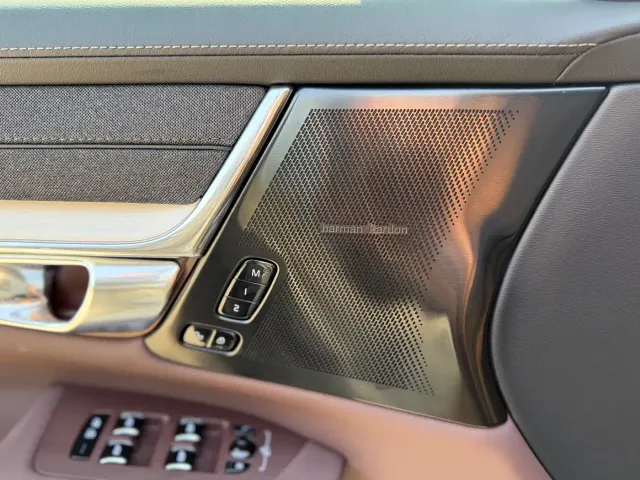 Volvo S90 — Фото автомобиля 8