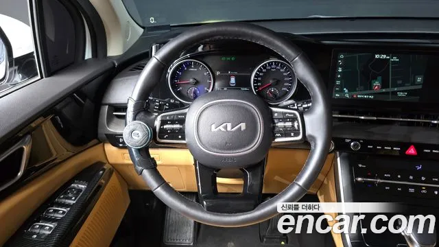 Kia Canival Carnival 4 поколение Бензин 9 мест Prestige — Фото автомобиля 12