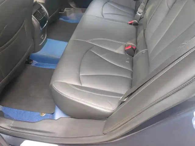 Buick LaCrosse — Фото автомобиля 10