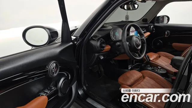 Mini Cooper — Фото автомобиля 10