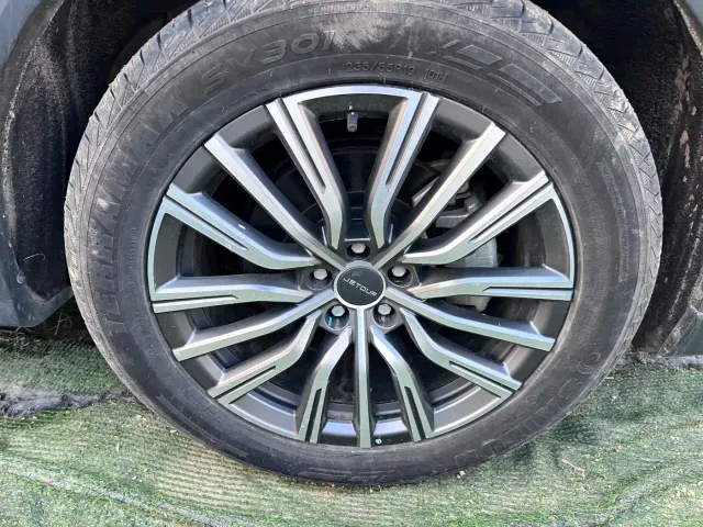 Jetour X70 Plus — Фото автомобиля 10