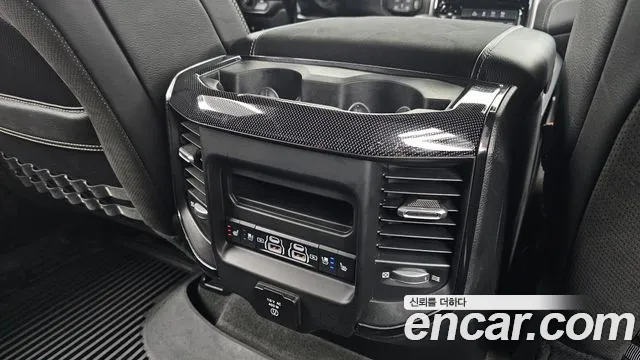 Dodge Ram Pick Up — Фото автомобиля 17