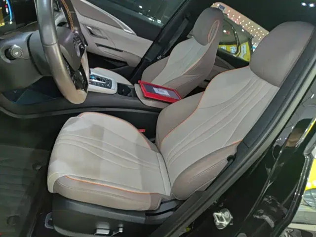 BYD Song Pro — Фото автомобиля 14