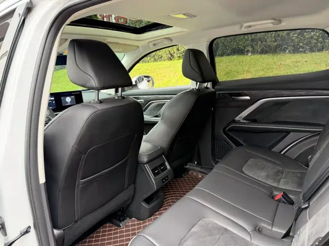 Haval H6 — Фото автомобиля 11