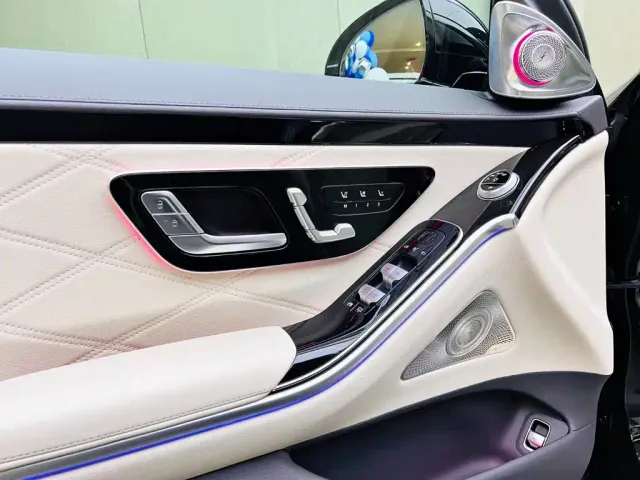 Mercedes-Benz Maybach S-Class — Фото автомобиля 11