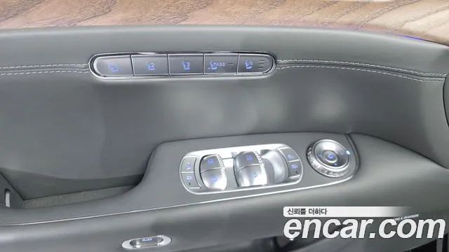 Genesis G90 — Фото автомобиля 14