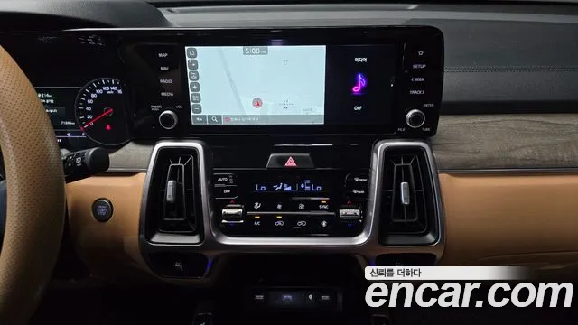 Kia Sorento Sorento 4-е поколение Дизель 2.2 2WD — Фото автомобиля 12