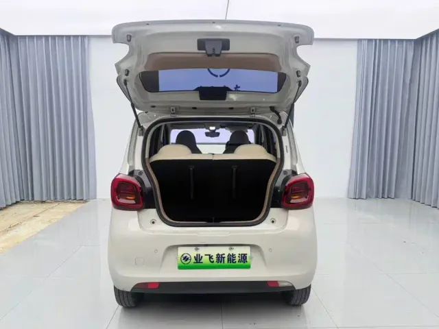 Wuling Hongguang Mini EV — Фото автомобиля 16