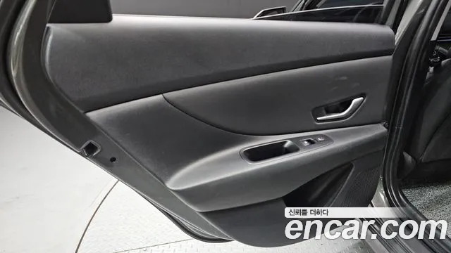 Hyundai Avante CN7 — Фото автомобиля 14