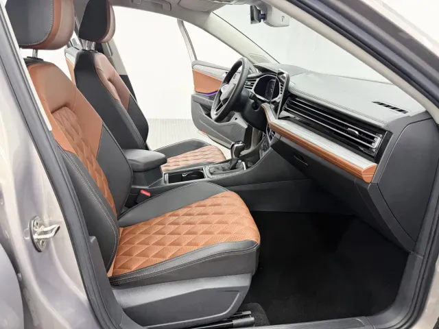 Volkswagen Sagitar — Фото автомобиля 8