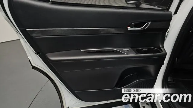 Hyundai Palisade Palisade Дизель 2.2 2WD — Фото автомобиля 21